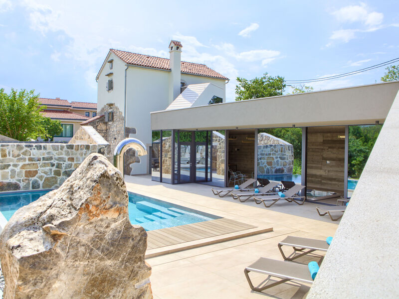 Jerini Estate