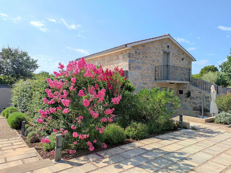 Jerini Estate