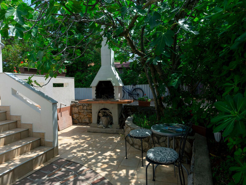 Buka Calm VII' Studio