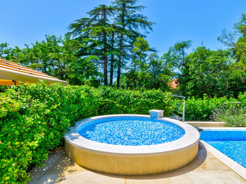 Vila Emilia Soba 104 / HR-10058-05