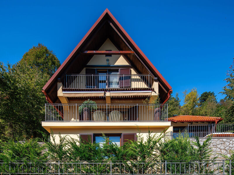 Dům Hillside Lodge