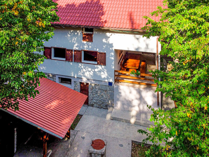 Ravno
