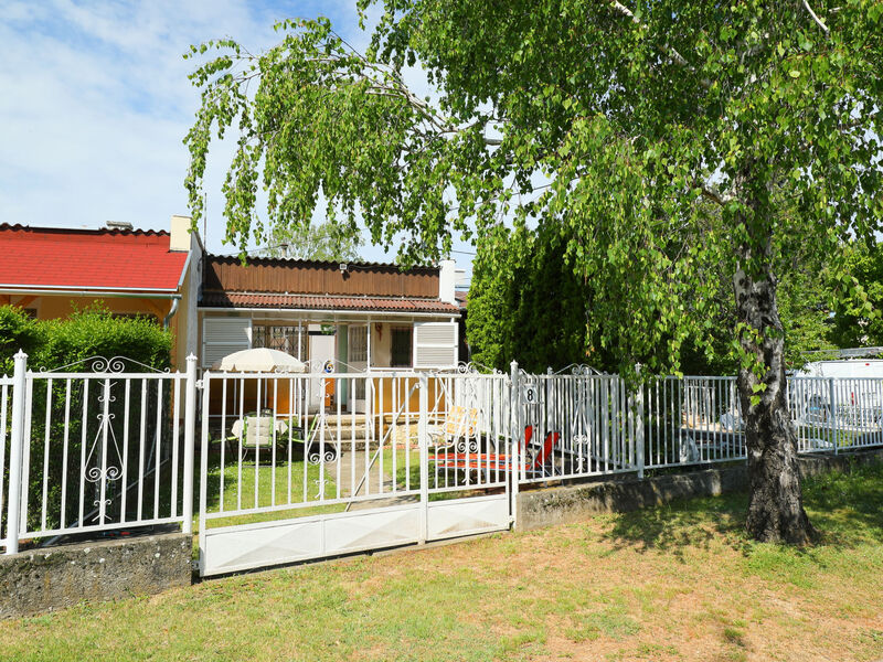 Balaton H050