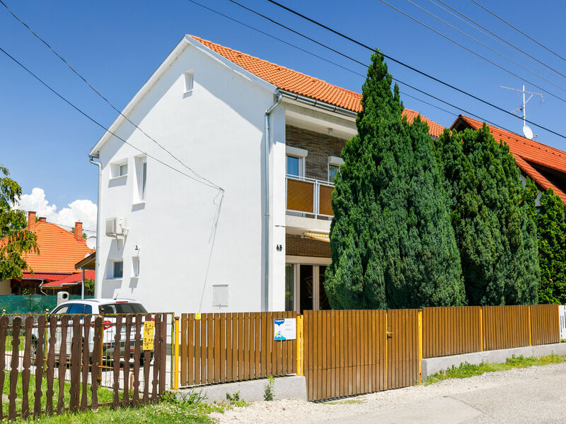 Balaton H2060