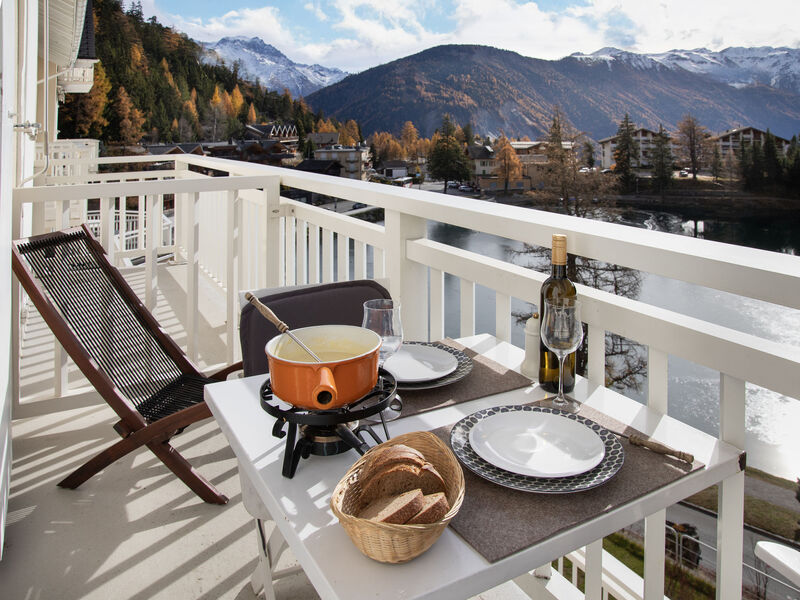 Alpes Et Lac
