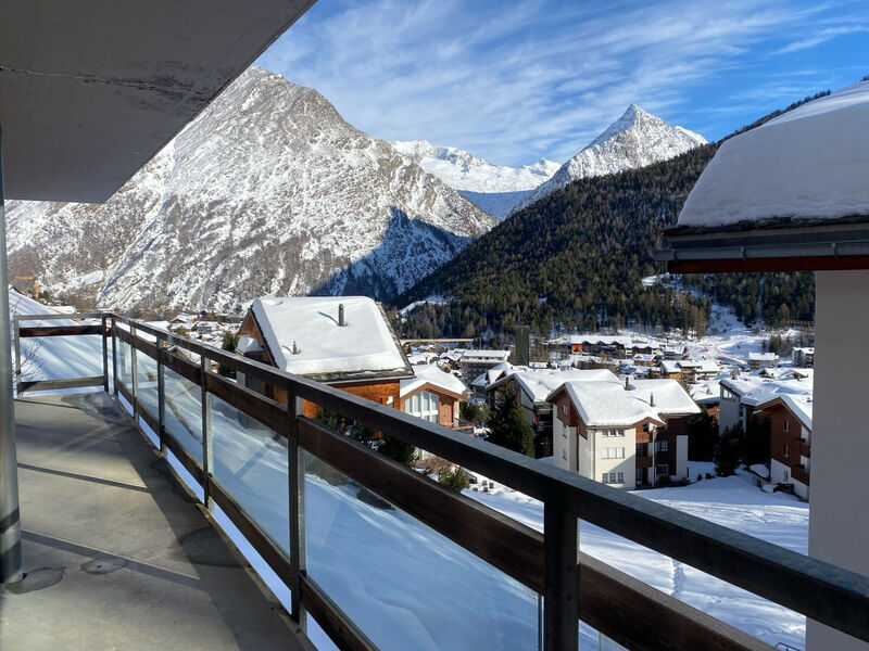 Chalet Carol