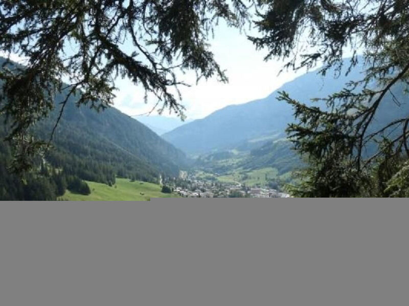 Tschal 16