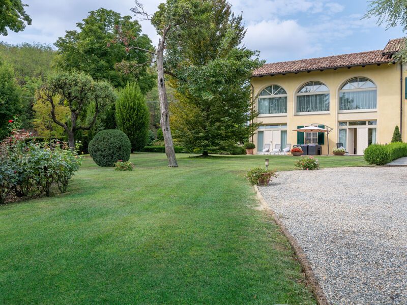 Vila Carlotta