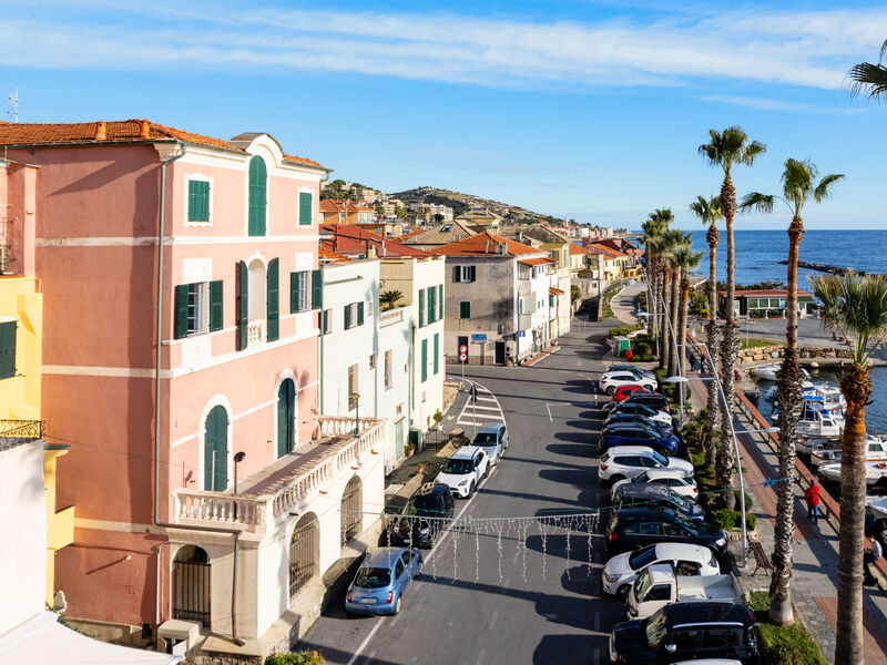 La Loggia sul mare