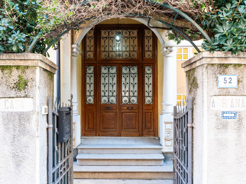 Vila Adriana
