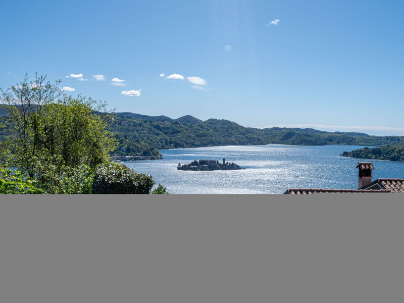 Casa Monte San Giulio