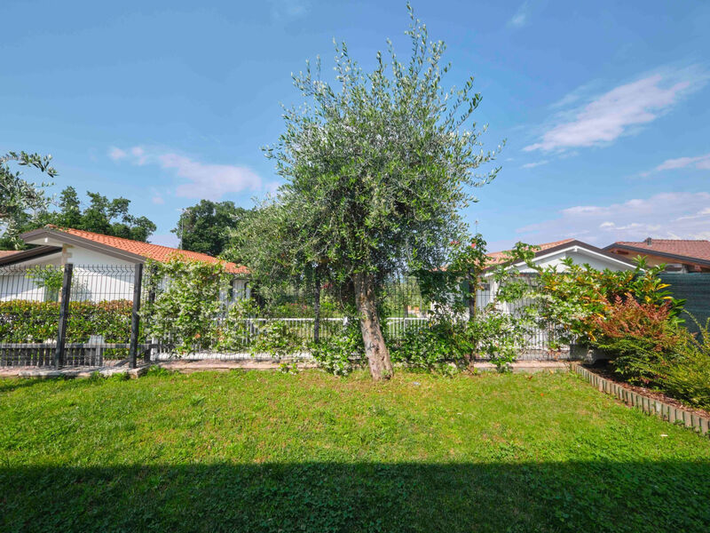 Schönes Ferienhaus Villetta Batik