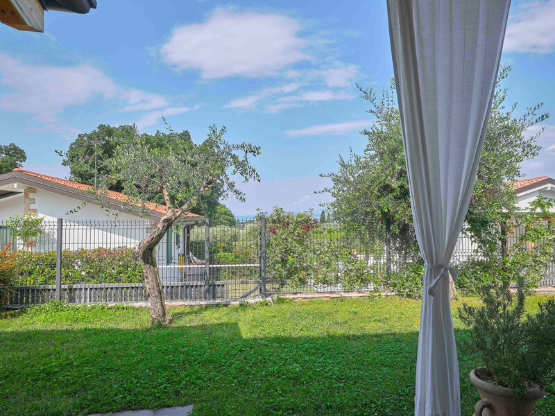 Schönes Ferienhaus Villetta Batik