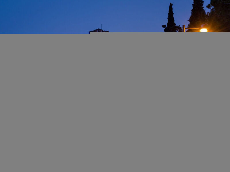 Schönes Studio-Apartment - Pool und Balkon