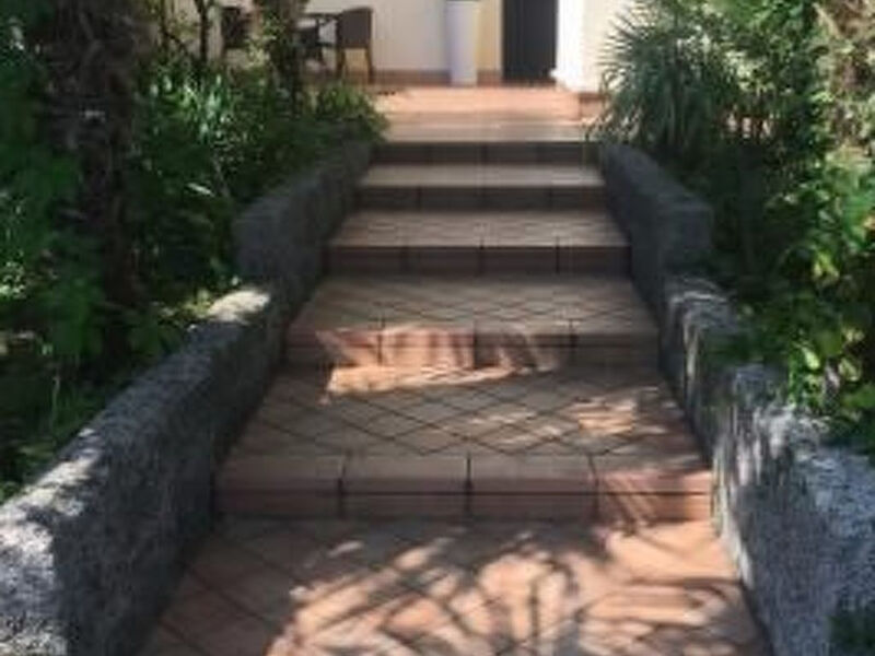 Schönes Studio-Apartment - Pool und Balkon