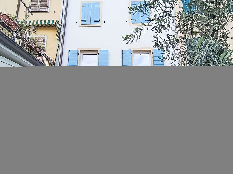 Vista Lago Consolini