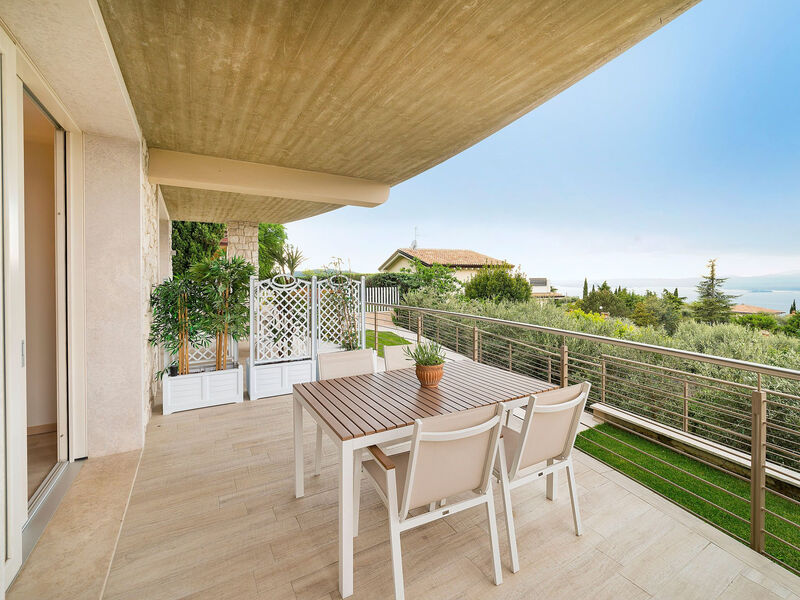 Flacher Sonnenuntergang