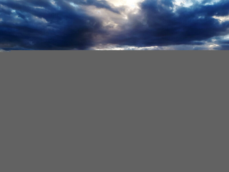 Flacher Sonnenuntergang