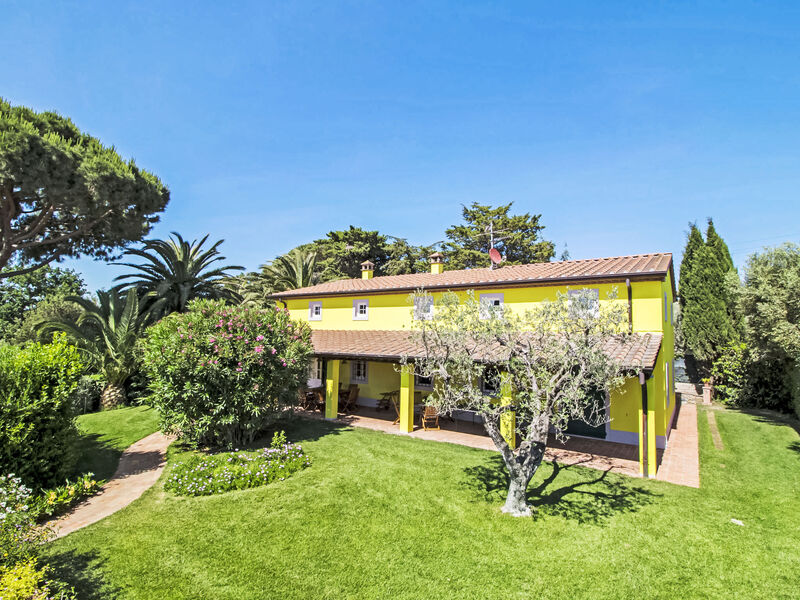 Vila il Pellicano