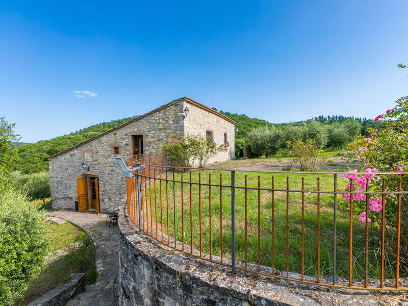Cerretino group house 14 sleeps