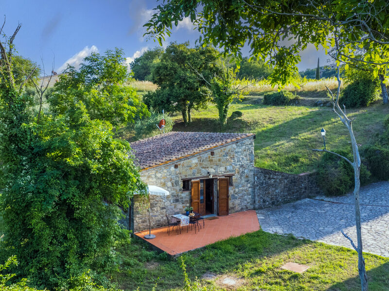 Cerretino group house 14 sleeps