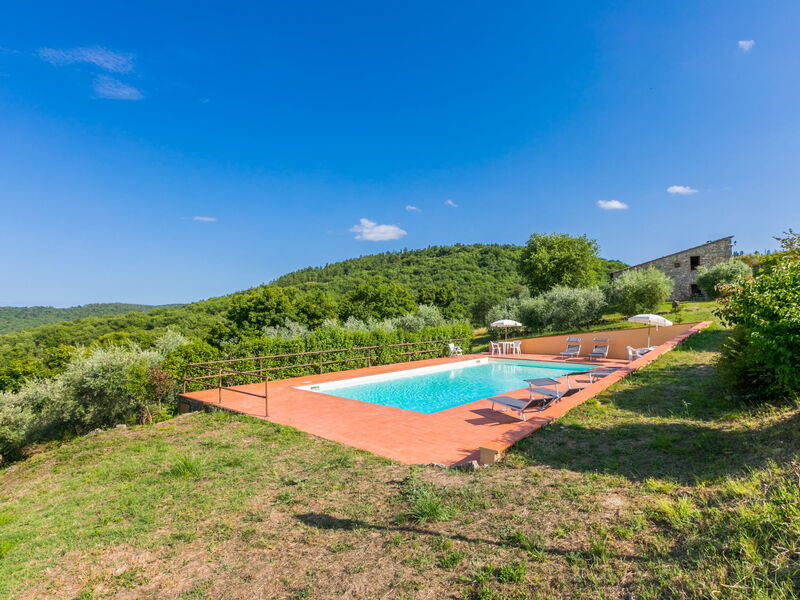 Cerretino group house 14 sleeps