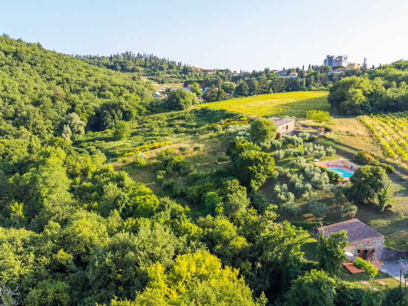 Cerretino group house 14 sleeps