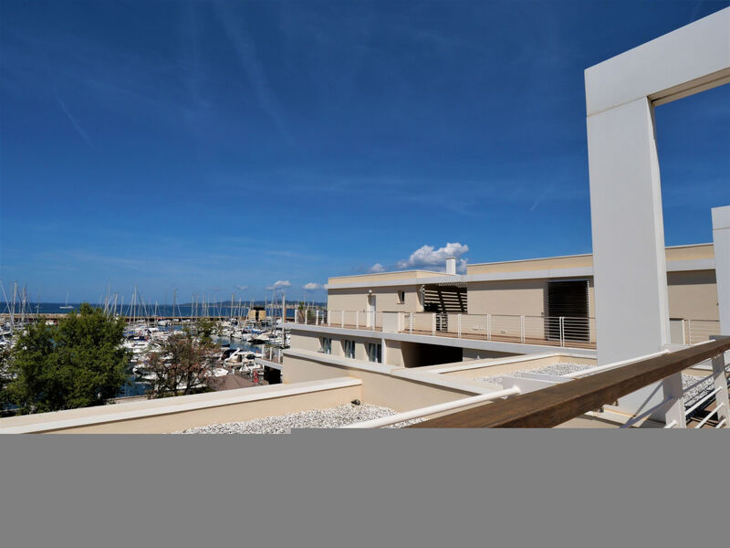 La Marina