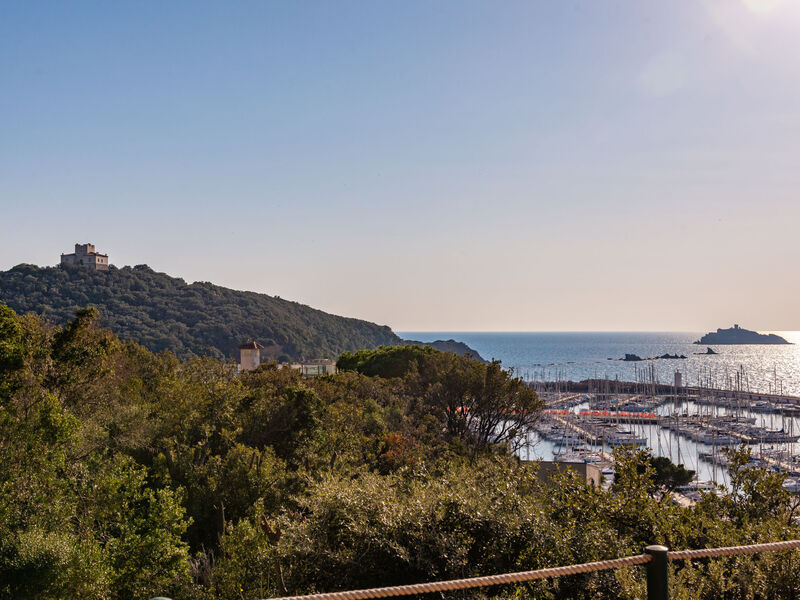 Vila Giuliana