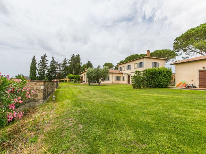 Casa Dell'Arco