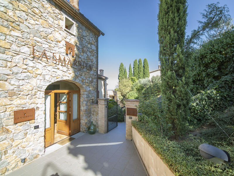 La Smarrita Dei Carradori