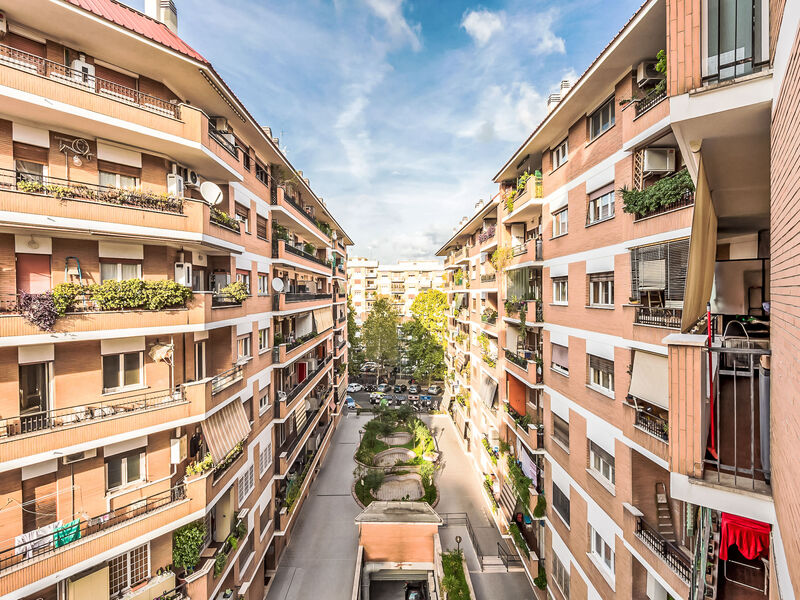 Vaticanum Hills