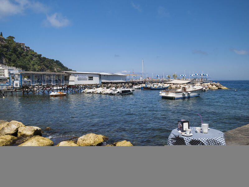 Sorrento Shore