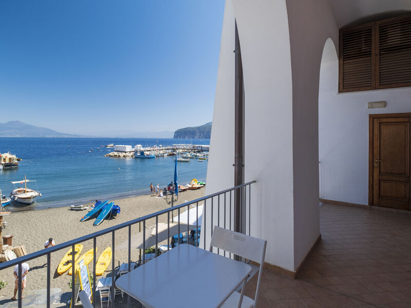 Sorrento Shore