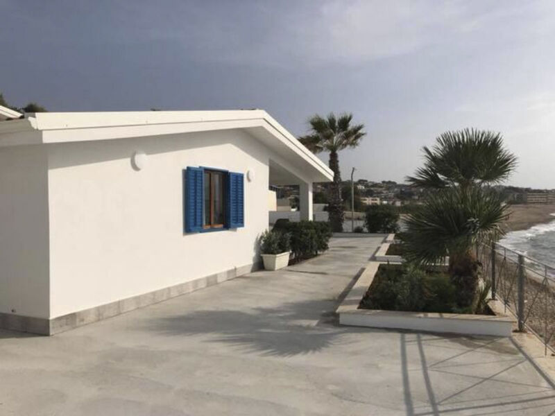 Vila Loreley Marina Beach Resort