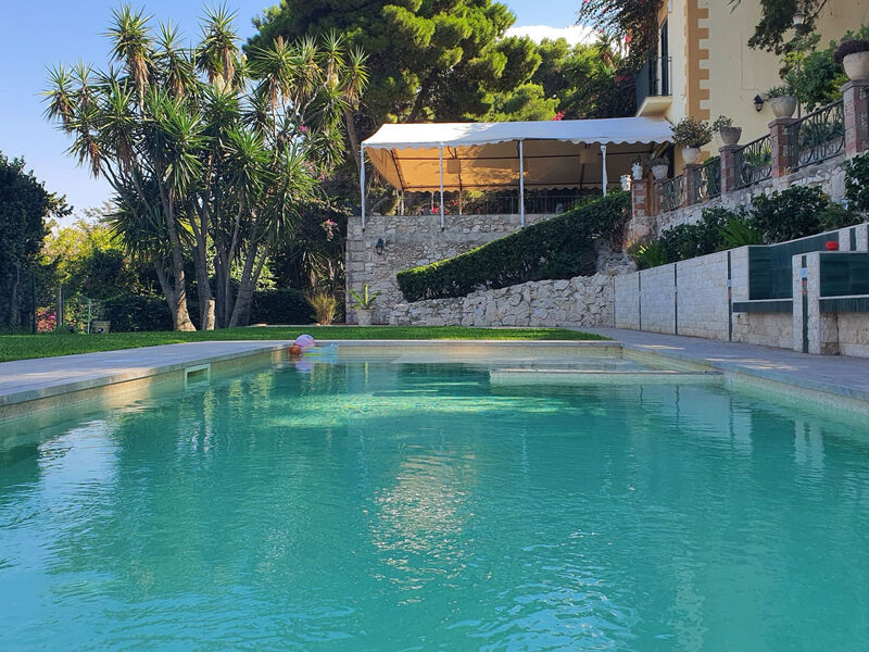 Vila Tommaso Maruggi Jacuzzi und privater Pool