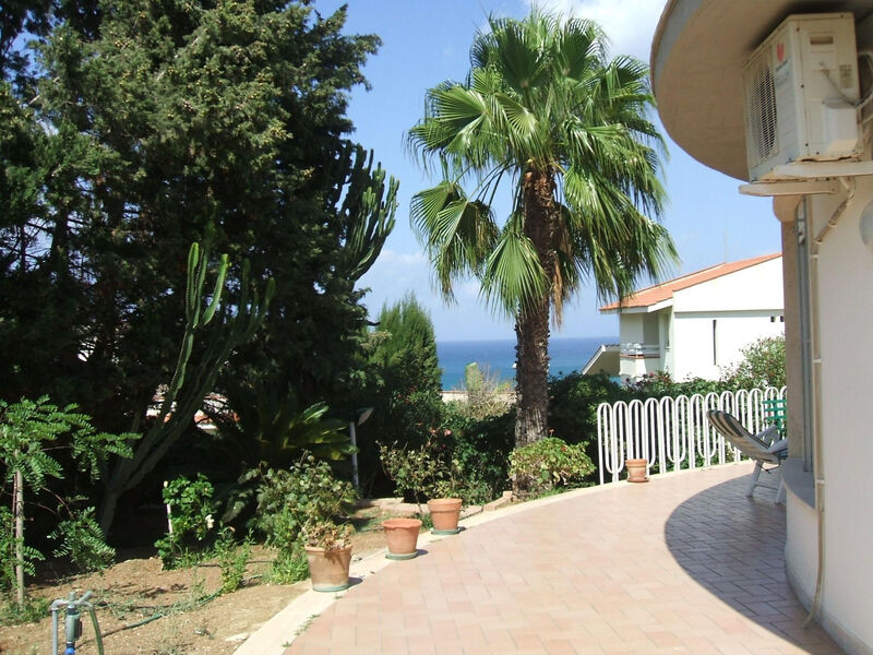 Vila Aliotis 200m vom Meer entfernt