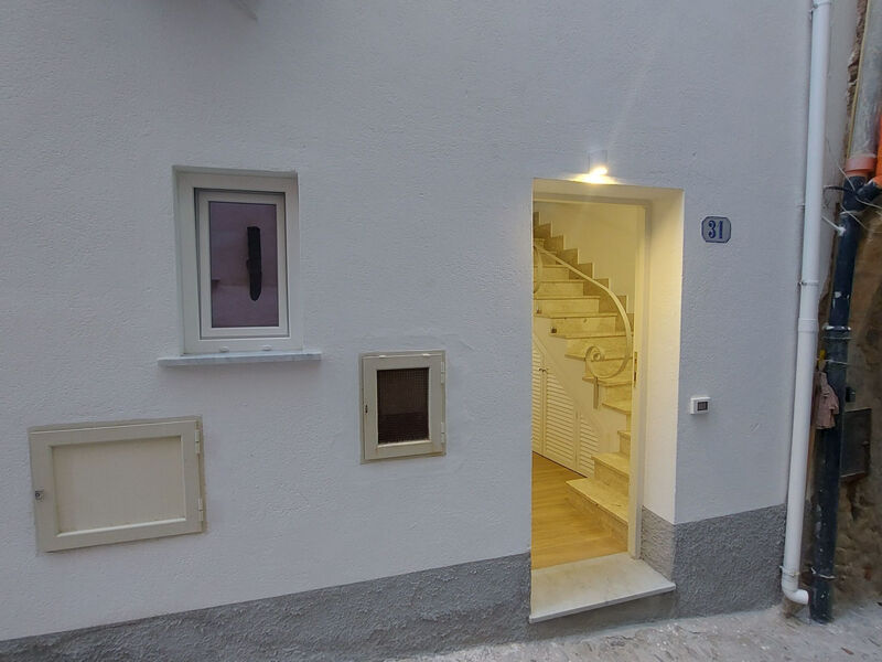 'Marina House