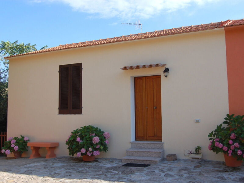 Lubagnu Vacanze- Zwei-Zimmer-Wohnung D