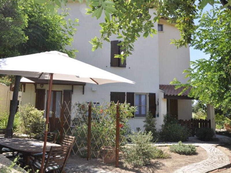 Lubagnu Vacanze- Drei-Zimmer-Wohnung E