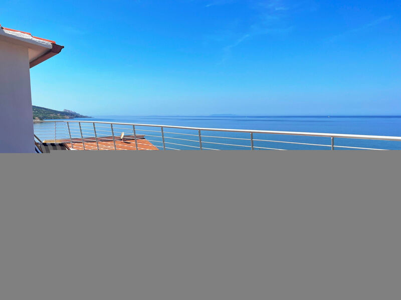Schöne und private Wohnung am Meer
