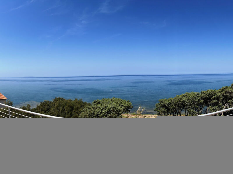 Schöne und private Wohnung am Meer