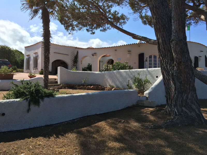 Vila Costa Rossa