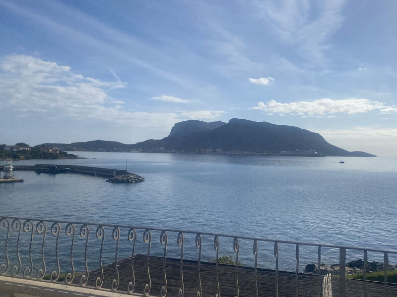 S'Abba E Sa Pedra