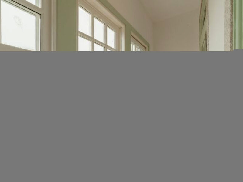 DOWNTOWN SUITE D by VACATIONY