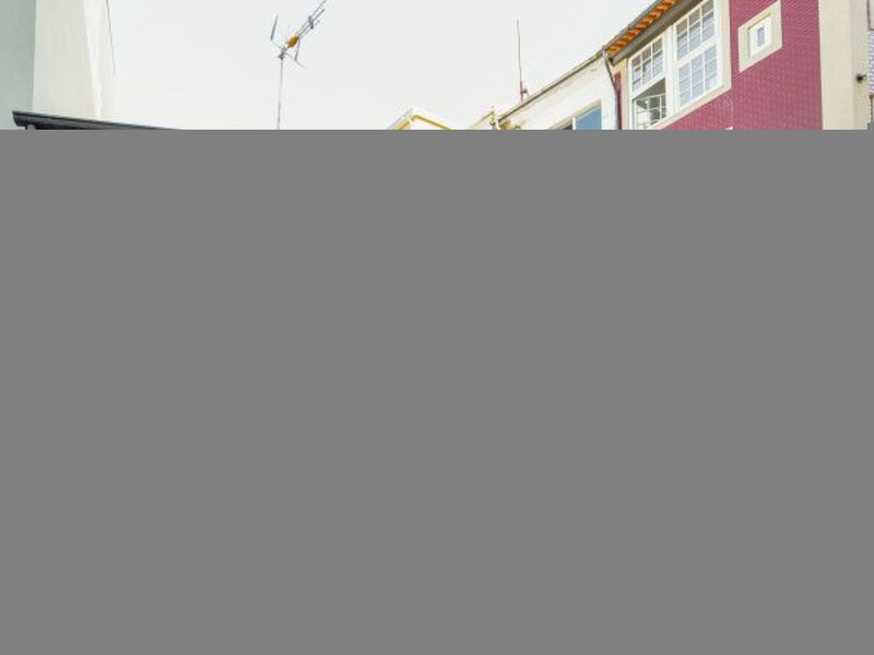 DOWNTOWN AMAZING DUPLEX by VACATIONY