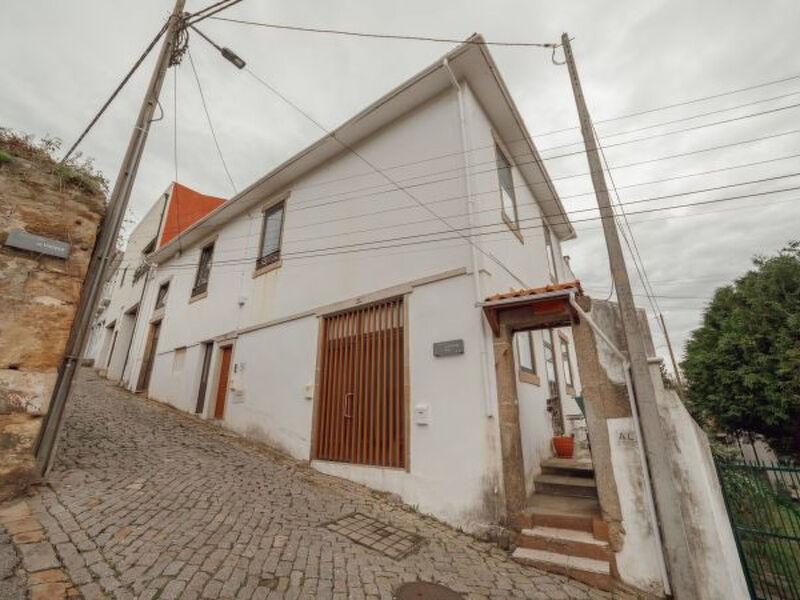 PORTO WINDOW TERRACE HOUSE by VACATIONY