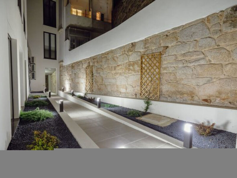 COURTYARD OPORTO DESIGN APARTMENT J