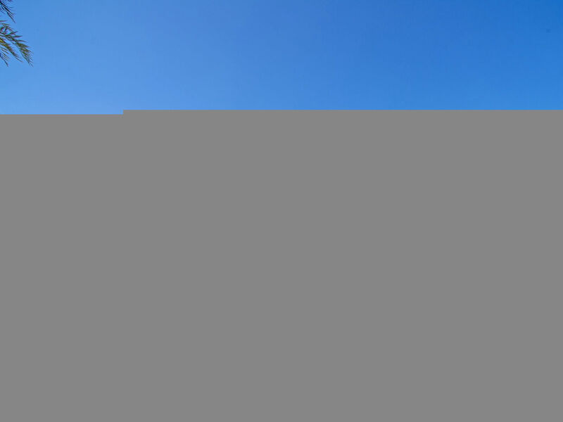 Sunny Beach Treasure