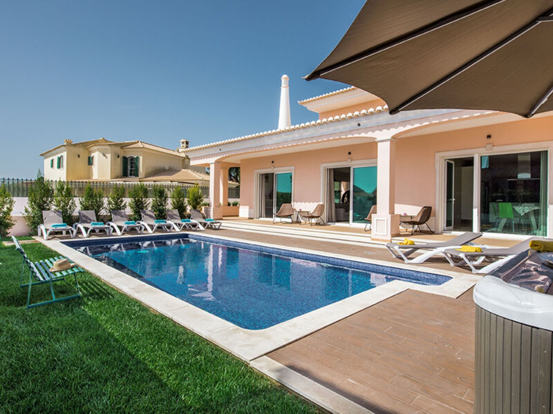 V8 Bastos - VIP Properties